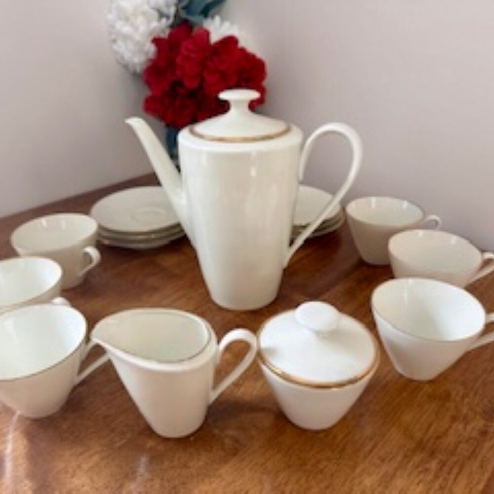 Vintage Alka-Kunst Alboth & Kaiser Bavaria Porcelain Coffee Set
